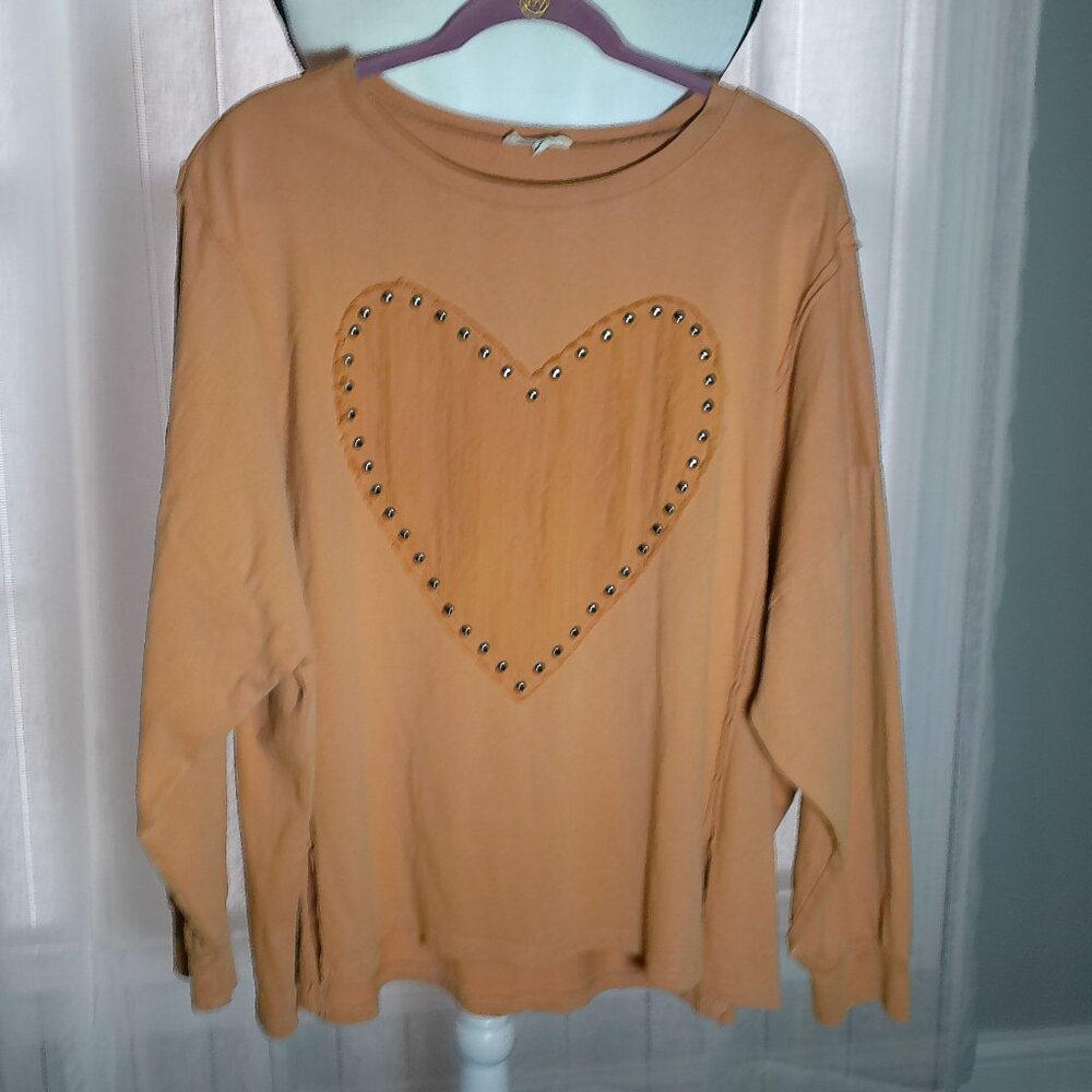 EASEL Los Angeles Long Sleeves Scoop Neck Muted Orange w/Studded Accents Top L